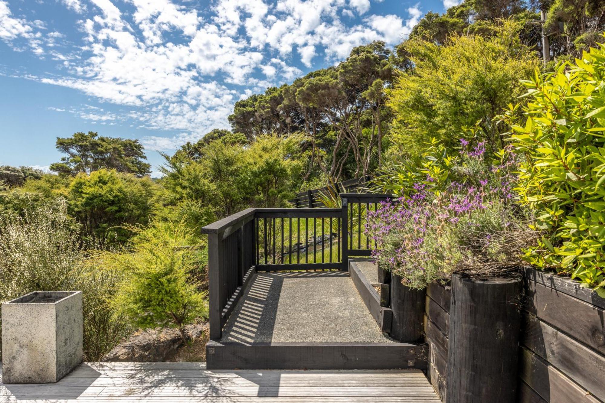 Te Whau Bach Apartments - Stay Waiheke Te Whau Bay エクステリア 写真